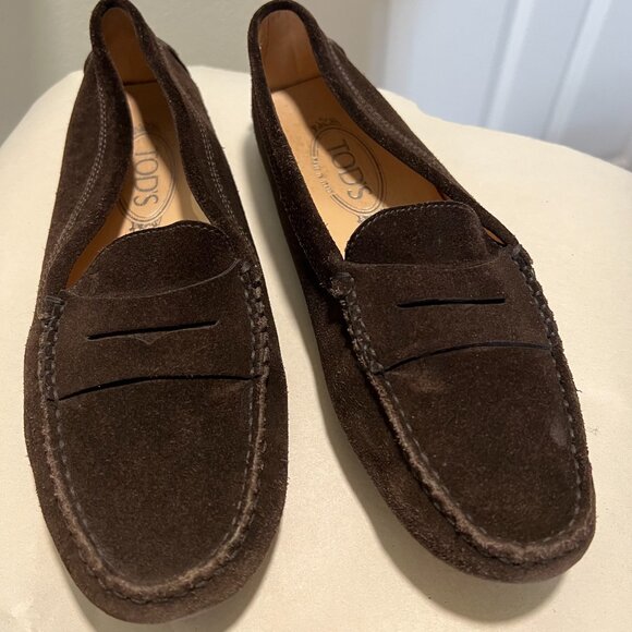 Tod's Shoes - TOD’S Brown Suede Gommino Driving Shoes  Size 39 Made in Italy